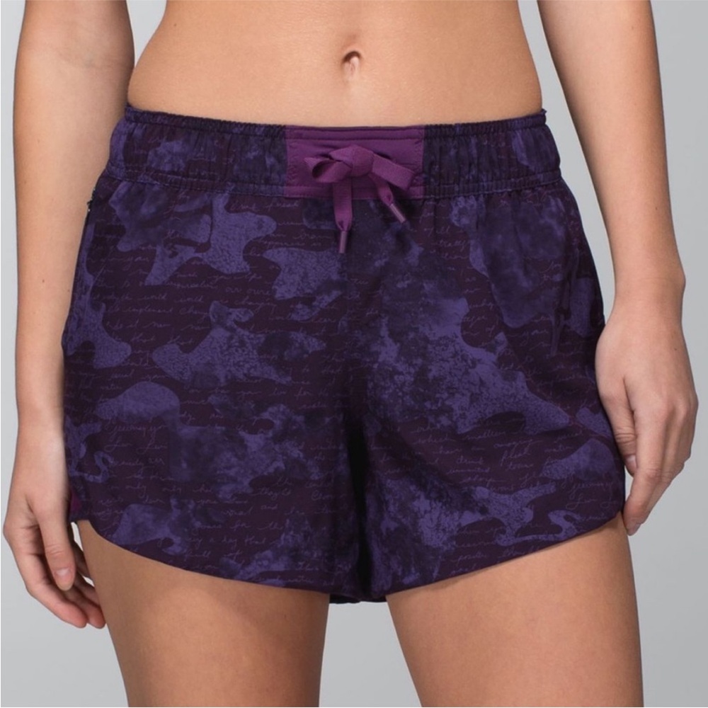 Lululemon Athletica GO THE DISTANCE REVERSIBLE SHORTS ~ Size 12